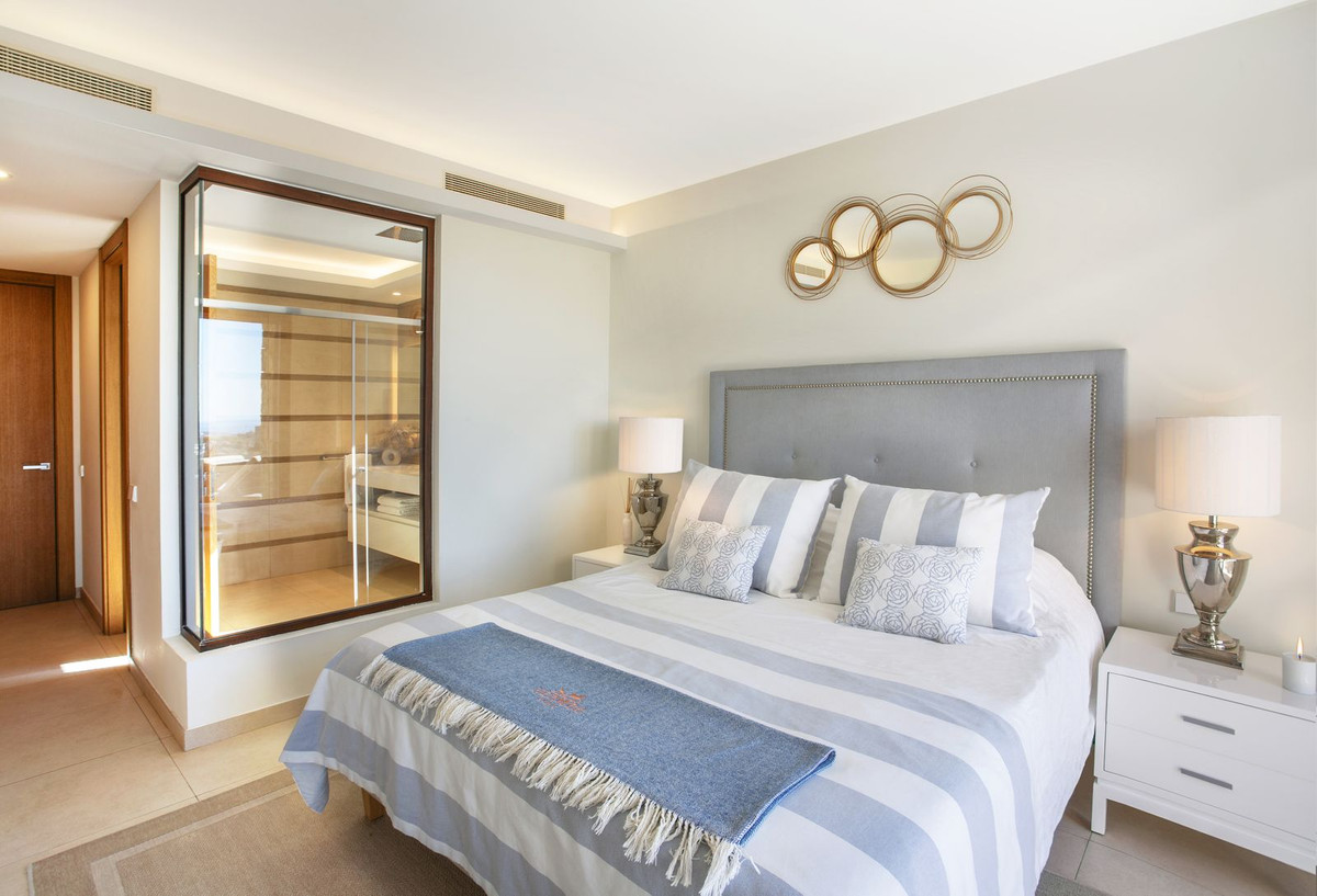 00dc26c3ab0e7b4160b06972fb3c26fa - 17