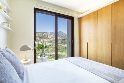 00dc26c3ab0e7b4160b06972fb3c26fa - 22