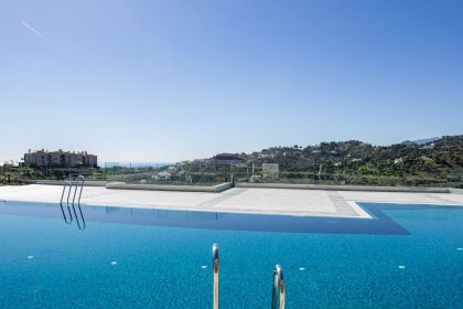 00dc26c3ab0e7b4160b06972fb3c26fa - 27