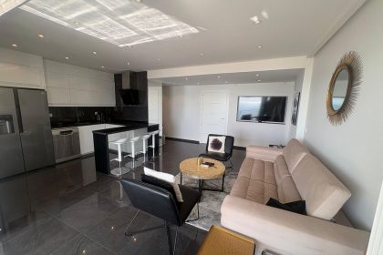 01479942838579a33790fae1a3b8b9f4 - 19