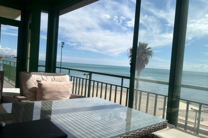 01479942838579a33790fae1a3b8b9f4 - 2