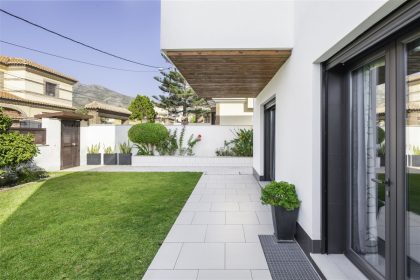 01763a0615635dd8ddc6e825dc345362 - 3