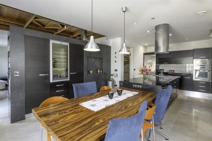 01763a0615635dd8ddc6e825dc345362 - 32