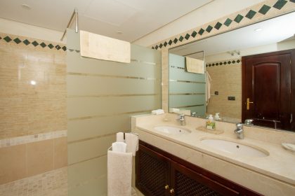 01adc16032fac176c7f6dd7fe2270f0c - 17