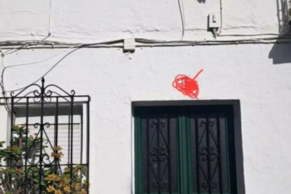 01fcf49b717f55922ff1c4d50e3194d1 - 2