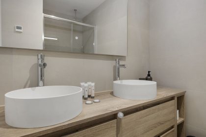 02370c46019bc9a746356a28d1355d7b - 15