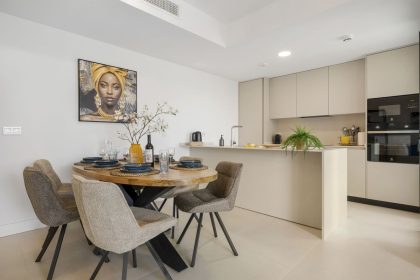 02370c46019bc9a746356a28d1355d7b - 4