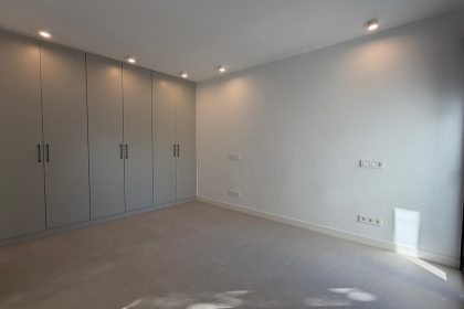 027bb5cf7e9bde7d5e6a8143434768a5 - 38