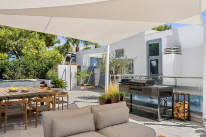 02e6cc7cd3bb0285cd04c3806c174c6c - 11