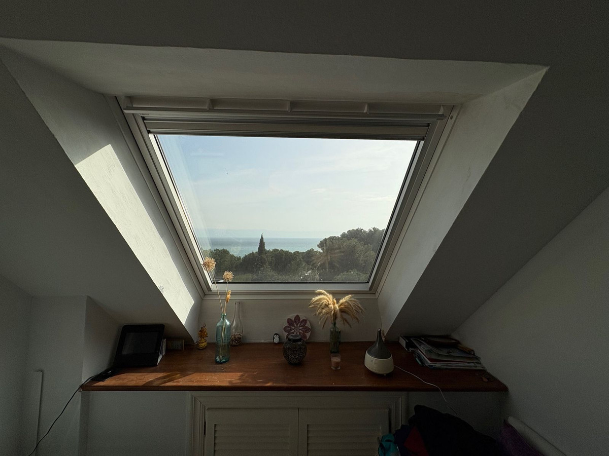 0301727dbd628939c70368cd6c6a41d3 - 2