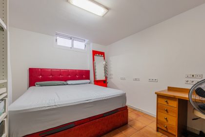 03d9e1ec1b88b3d5111a3820e07ccb73 - 40