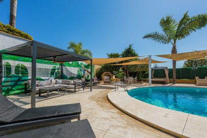 03d9e1ec1b88b3d5111a3820e07ccb73 - 49