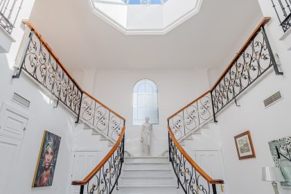 03d9e1ec1b88b3d5111a3820e07ccb73 - 5