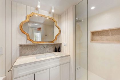 03db07ee1645e1f81e8c973898ee7b46 - 17