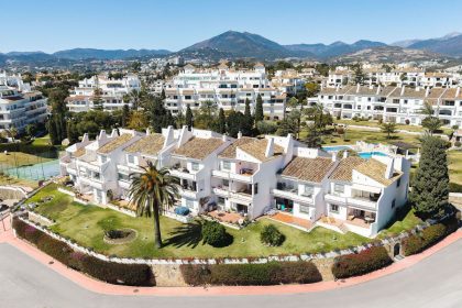 03db07ee1645e1f81e8c973898ee7b46 - 28