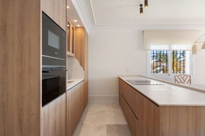 03db07ee1645e1f81e8c973898ee7b46 - 3