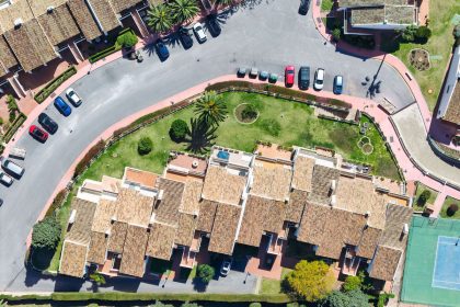 03db07ee1645e1f81e8c973898ee7b46 - 31