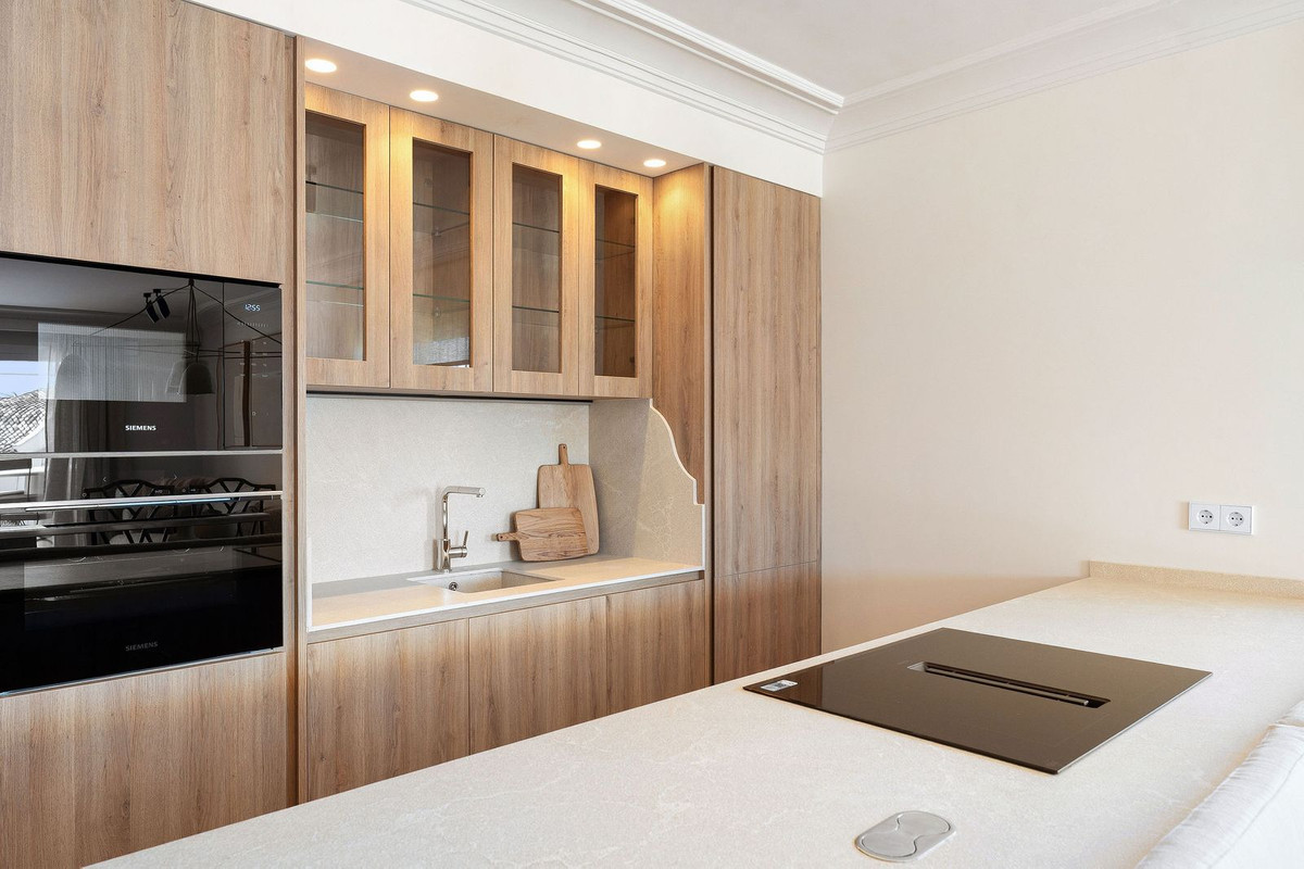 03db07ee1645e1f81e8c973898ee7b46 - 8