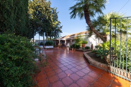 03f7847f7570062bd42847840e4cb6e2 - 50