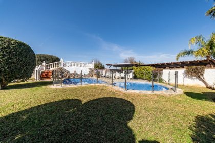 03f7847f7570062bd42847840e4cb6e2 - 70