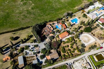 03f7847f7570062bd42847840e4cb6e2 - 71