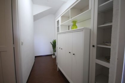 04b467f36c5086fef15a9e38ae2822f6 - 18