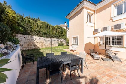 068d2b9c57e2a3fc578ad2461d9fb9a6 - 34