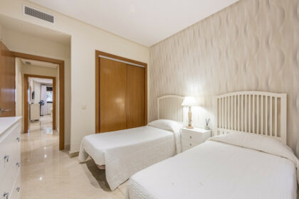 068f3ea80bed3af3447271c0a08915d0 - 11