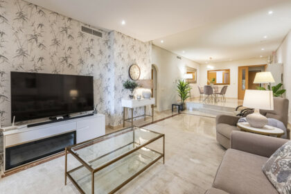 068f3ea80bed3af3447271c0a08915d0 - 18