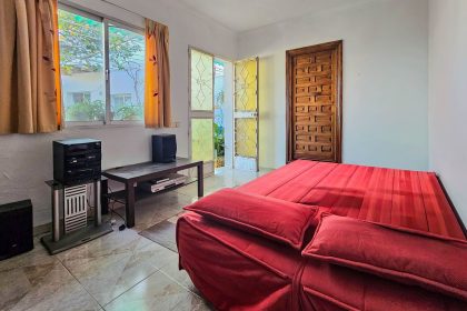 0690cb4159f4ff310141d7dda2cfe429 - 25