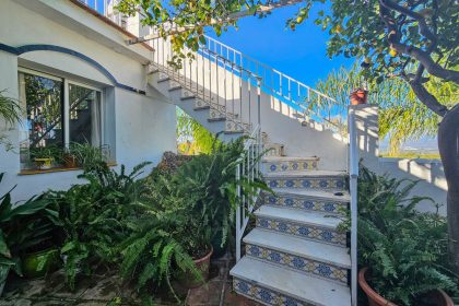 0690cb4159f4ff310141d7dda2cfe429 - 26