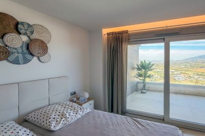 06e829cfd67d685092e47a4092fee221 - 10