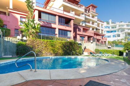 0775957df5b159f90b8864e4be2224a2 - 21