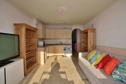 079728fb8f952d8f2457a04adf7cbd6a - 8