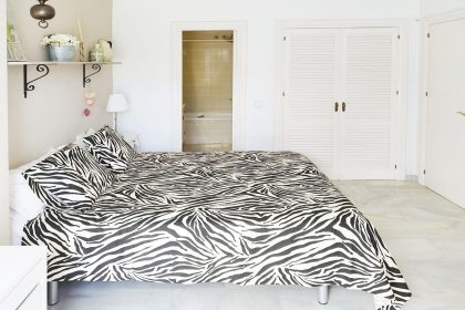 07a3ba8336a6fb15f48db62a42a3082e - 11