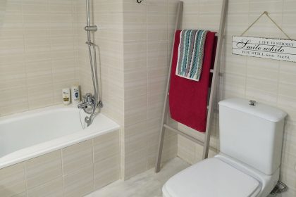 07a3ba8336a6fb15f48db62a42a3082e - 14