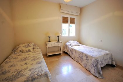 07ac7c78dce13d4604771e0f9dc9fa6e - 17