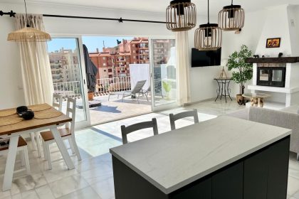 0843ed08fb1b2a9f861fd857f6501984 - 10