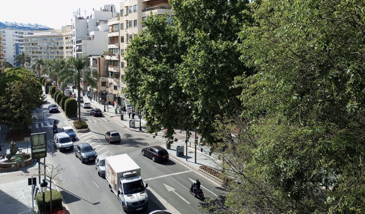 08ae0e544c8dadd0520f10e5567e8788 - 17