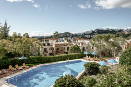 08e00fd32d23e02b7c7b0f474ab08a5e - 1