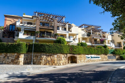 08e00fd32d23e02b7c7b0f474ab08a5e - 30