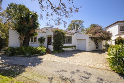 0982570053d742d534275ea7108dfae1 - 1