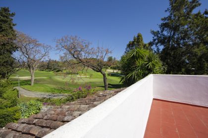 0982570053d742d534275ea7108dfae1 - 25