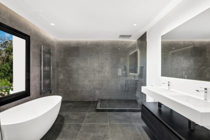 09fd9385bdf0b95a64aaeaafcf5efdc0 - 33