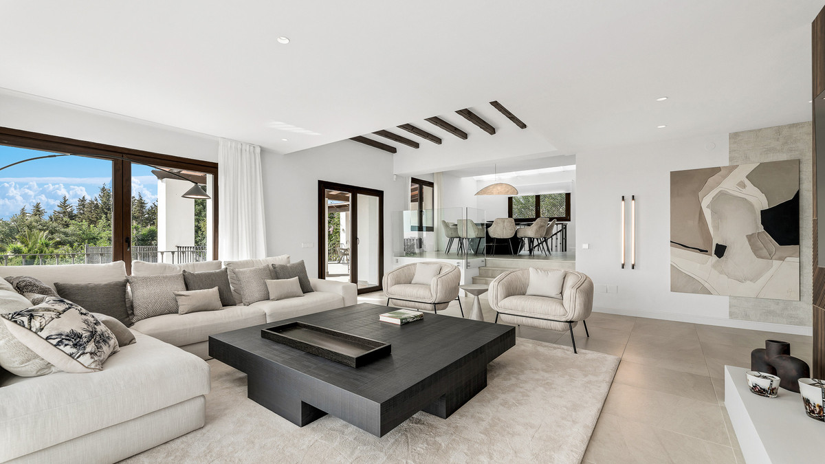 09fd9385bdf0b95a64aaeaafcf5efdc0 - 35