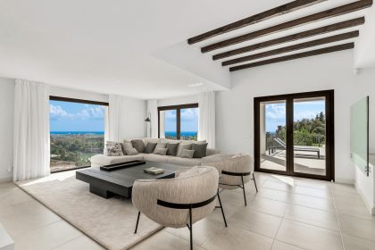 09fd9385bdf0b95a64aaeaafcf5efdc0 - 4