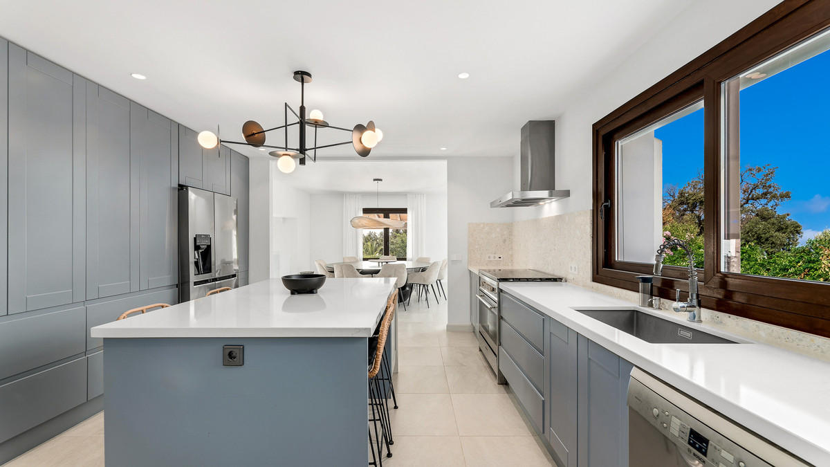 09fd9385bdf0b95a64aaeaafcf5efdc0 - 8