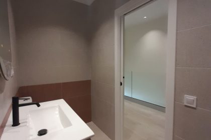 0a0b1e698e99b4e0c653f3ceaa6a5ecf - 12