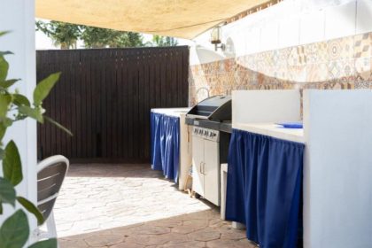 0a3e9633d7f4b68f0c9909a83fbdac2b - 10