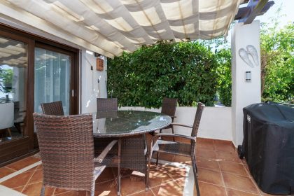 0a9f3495ce09d5dd0663ec958feb6827 - 17